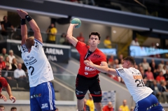 22 Nikola Roganovic