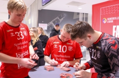 18 - Fans Corner