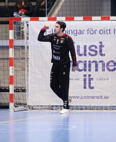 27 - Marko Roganovic