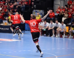 42 - Gurra med 10 på ryggen o 10 mål