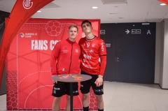 103 fans Corner Melker och Bakic 103 fans Corner Melker och Bakic