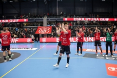 10 kasper tackar publiken