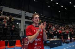 24 Jesper 24 Jesper